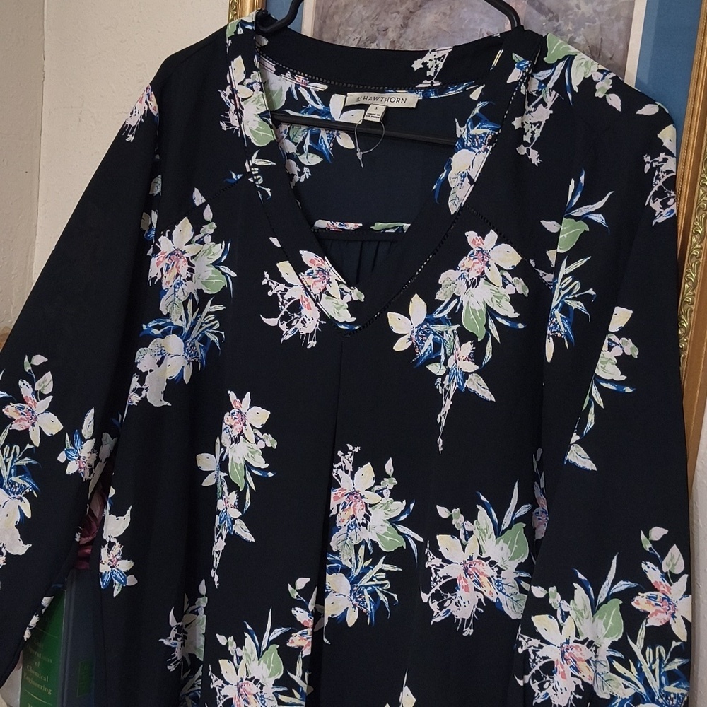 Floral V-Neck Flowy Blouse Size Large Career Office Business Casual - Picture 8 of 8